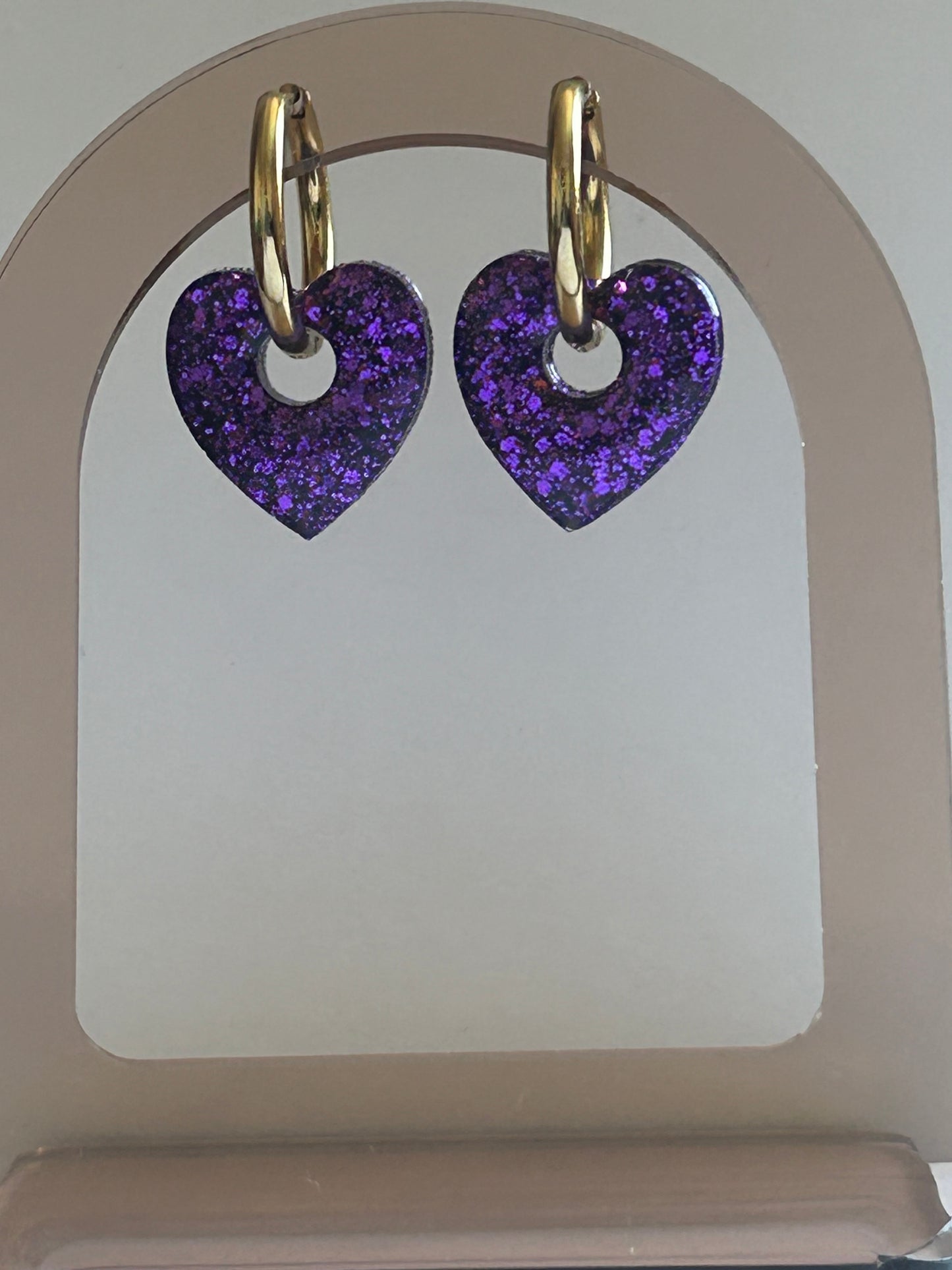 Boucles d’oreilles cœur violet nocturne