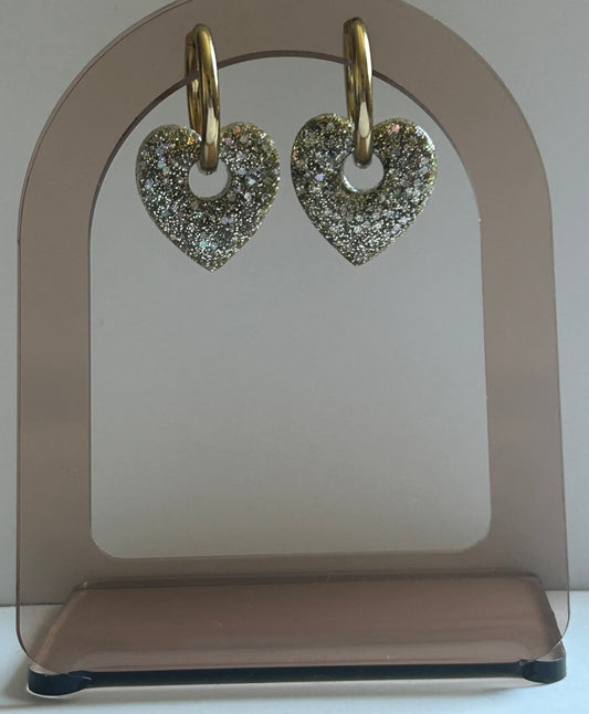 Boucle d’oreille cœur or lunaire